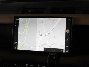 Land Rover Defender 110 D350 X-Dynamic HSE - Image 15