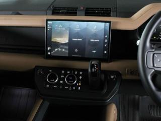 Land Rover Defender 110 D350 X-Dynamic HSE