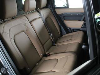 Land Rover Defender 110 D350 X-Dynamic HSE