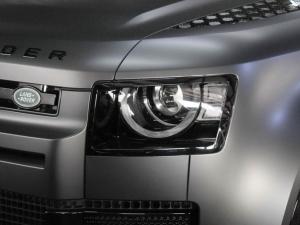 Land Rover Defender 110 D350 X-Dynamic HSE - Image 9