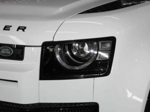 Land Rover Defender 110 D350 X-Dynamic HSE - Image 10