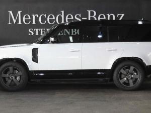 Land Rover Defender 110 D350 X-Dynamic HSE - Image 3