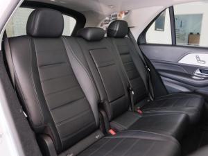 Mercedes-Benz GLE GLE400d 4Matic - Image 12