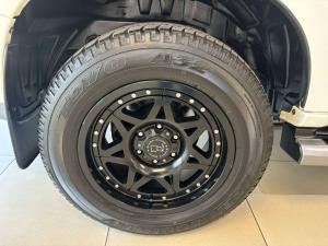 Isuzu mu-X 3.0 - Image 5