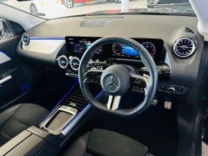 Mercedes-Benz GLA GLA200d Progressive - Image 4