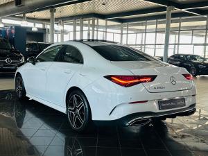 Mercedes-Benz CLA CLA220d Progressive - Image 11
