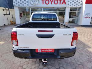 Toyota Hilux 2.4GD-6 Xtra cab Raider manual - Image 5
