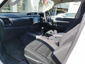 Toyota Hilux 2.4GD-6 Xtra cab Raider manual - Image 7