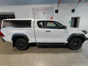 Toyota Hilux 2.8GD-6 Xtra cab 4x4 Legend auto - Image 3