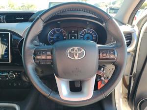 Toyota Hilux 2.8GD-6 double cab 4x4 Raider - Image 8