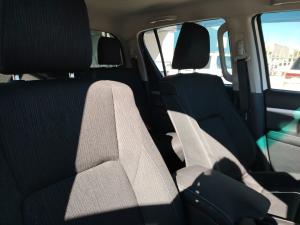 Toyota Hilux 2.8GD-6 double cab 4x4 Raider - Image 17
