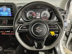 Suzuki Baleno 1.5 GL manual - Image 8