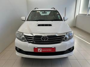 Toyota Fortuner 2.5D-4D - Image 4