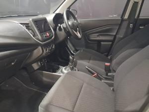 Toyota Vitz 1.0 XR manual - Image 7