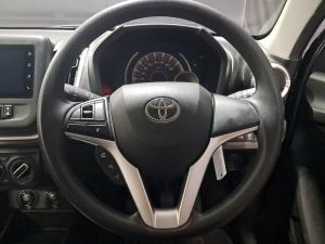 Toyota Vitz 1.0 XR manual - Image 8