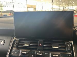 Toyota Land Cruiser 300 3.5T GR-Sport - Image 12