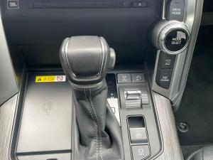 Toyota Land Cruiser 300 3.5T GR-Sport - Image 9
