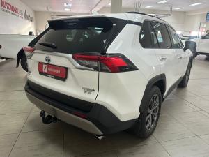 Toyota RAV4 2.5 Hybrid VX E-Four - Image 2
