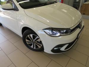 Volkswagen Polo 1.0 TSI Life - Image 20