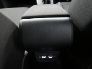 Volkswagen Polo 1.0 TSI Life - Image 9