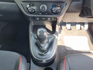 Hyundai Grand i10 1.0 MOTION/PREMIUM - Image 12