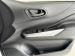 Nissan Navara 2.5DDTI LE/LE Plus automatic D/C - Thumbnail 11