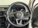 Nissan Navara 2.5DDTI LE/LE Plus automatic D/C - Thumbnail 8