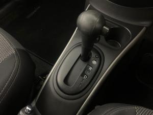 Nissan Almera 1.5 Acenta automatic - Image 13