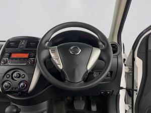 Nissan Almera 1.5 Acenta automatic - Image 8