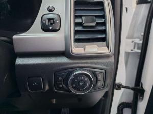 Ford Ranger 2.0D XLT automaticD/C - Image 13