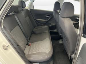 Volkswagen Polo sedan 1.4 Comfortline - Image 15