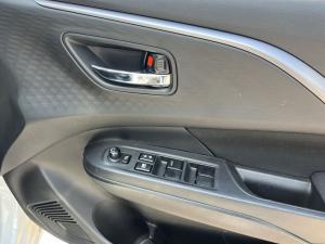 Suzuki Swift 1.2 GL+ auto - Image 17