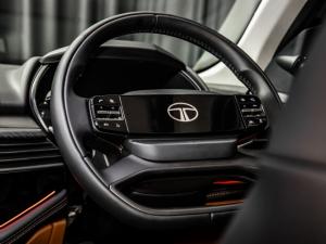Tata Harrier 2.0TD Adventure+ A - Image 15