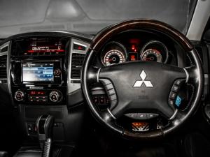 Mitsubishi Pajero 5-door 3.2DI-D GLS - Image 19