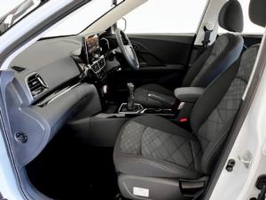 Mahindra XUV 3XO 1.2T MX3 auto - Image 5