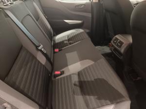 Nissan Navara 2.5DDTi double cab SE Plus 4x4 - Image 7