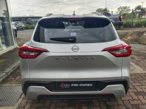 Nissan Magnite 1.0 Visia manual - Image 4