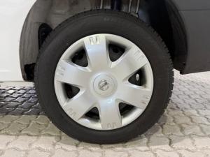 Nissan NP200 1.6i safety pack (aircon) - Image 13