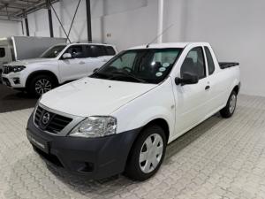 Nissan NP200 1.6i safety pack (aircon) - Image 9