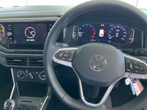 Volkswagen Polo hatch 1.0TSI Life auto - Image 5