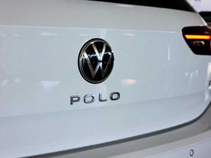 Volkswagen Polo hatch 1.0TSI R-Line - Image 11