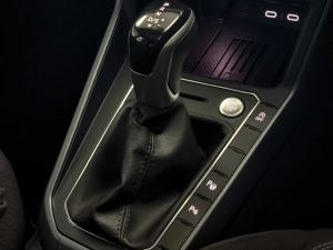 Volkswagen Polo hatch 1.0TSI R-Line - Image 16