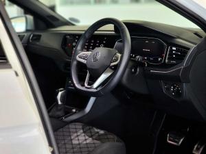 Volkswagen Polo hatch 1.0TSI R-Line - Image 24