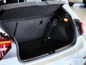 Volkswagen Polo hatch 1.0TSI R-Line - Image 35