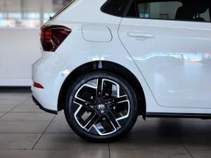 Volkswagen Polo hatch 1.0TSI R-Line - Image 39