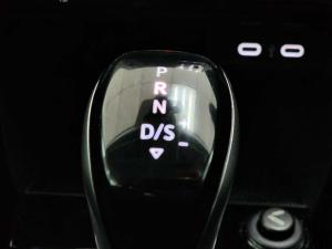 Volkswagen T-Cross 1.0TSI Life - Image 9