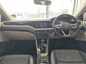 Volkswagen Polo sedan 1.0TSI Style - Image 10