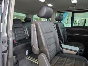 Volkswagen Caravelle 2.0BiTDI Highline 4Motion - Image 8