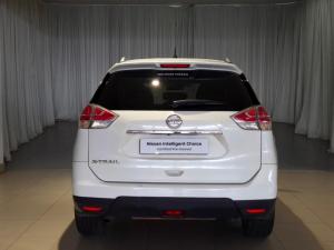 Nissan X-Trail 2.5 4x4 SE - Image 11