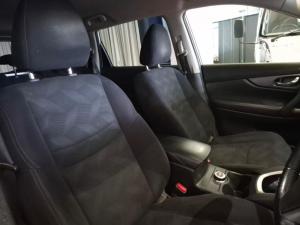 Nissan X-Trail 2.5 4x4 SE - Image 7